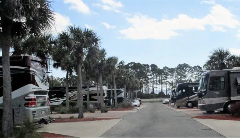 Islander Resort property