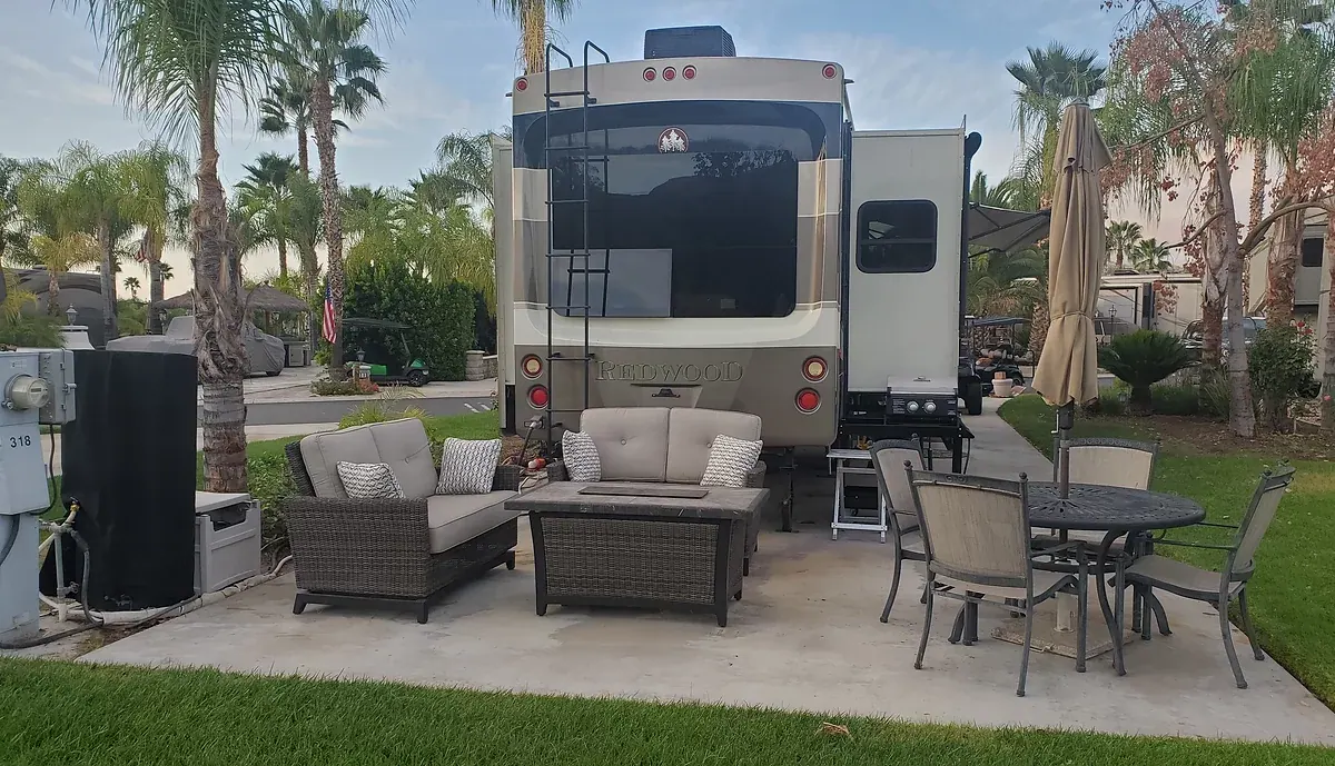 Rancho California RV Resort property