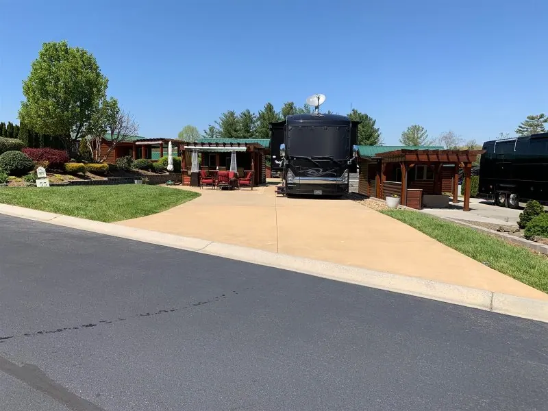 Deer Creek Motorcoach Resort property