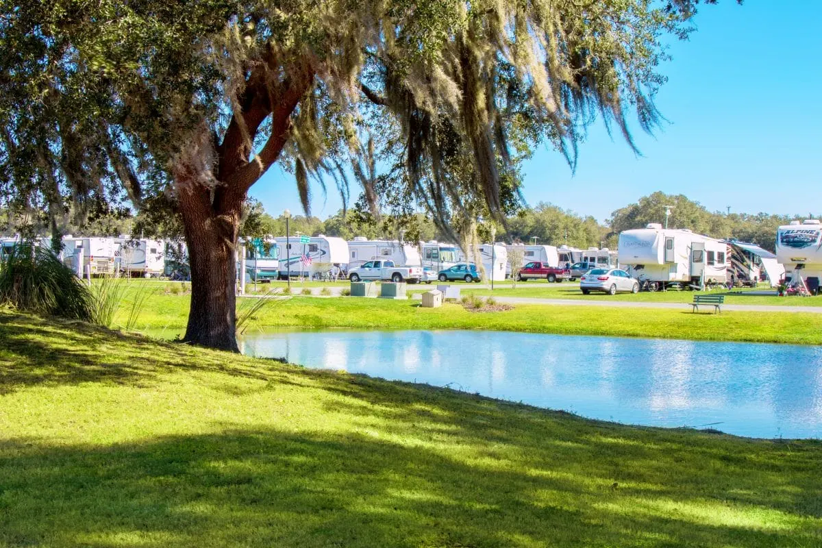 Paradise Oaks RV Resort property